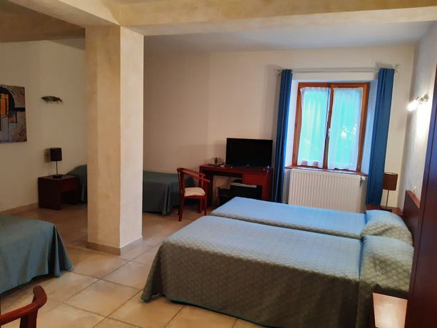 Imagen de la habitación del Hotel Hôtel Bon Encontre, Sarlat-la-Canéda. Foto 10