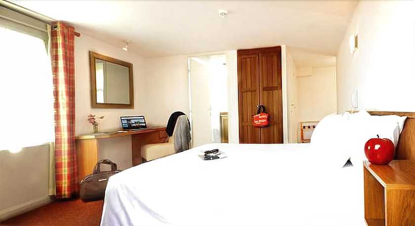 Imagen de la habitación del Hotel H&ocirc;tel Bonnet. Foto 7