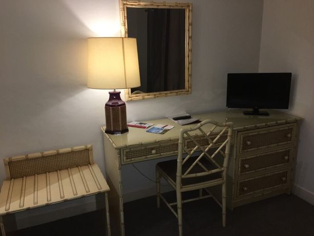 Imagen de la habitación del Hotel H&ocirc;tel Bonnet. Foto 12
