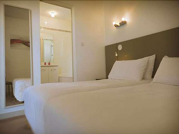 Imagen de la habitación del Hotel H&ocirc;tel Bonnet. Foto 16