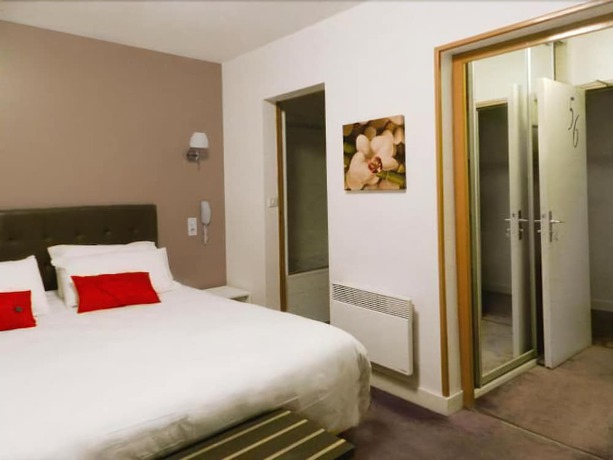 Imagen de la habitación del Hotel H&ocirc;tel Bonnet. Foto 17
