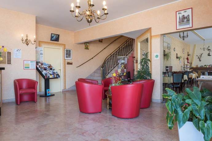 Imagen de los interiores del Hotel Hôtel Bristol. Foto 19