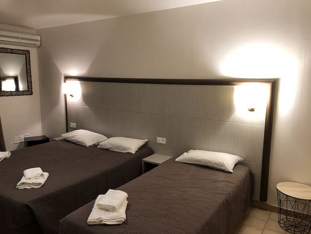 Imagen de la habitación del Hotel H&ocirc;tel Cala di Sole. Foto 17