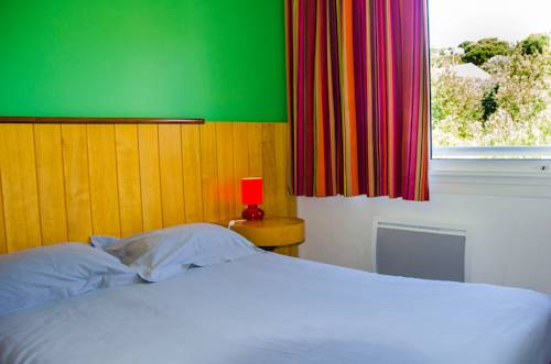 Imagen de la habitación del Hotel H&ocirc;tel California, LE LAVANDOU. Foto 3
