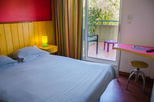 Imagen de la habitación del Hotel H&ocirc;tel California, LE LAVANDOU. Foto 5