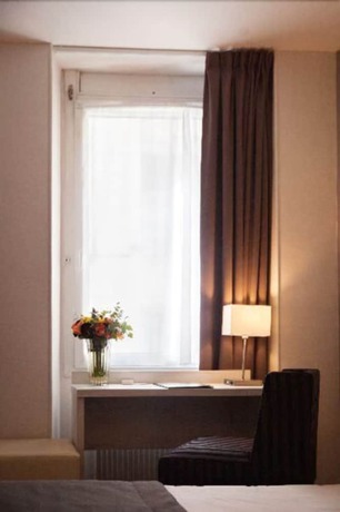 Imagen de la habitación del Hotel Hôtel Cannes Croisette. Foto 14