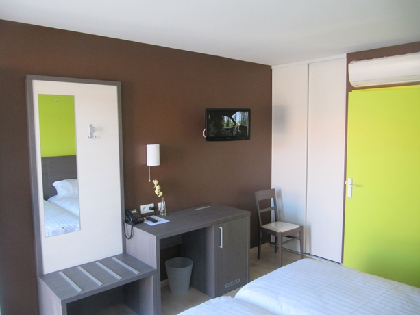 Imagen de la habitación del Hotel H&ocirc;tel Cantal Cottages. Foto 13