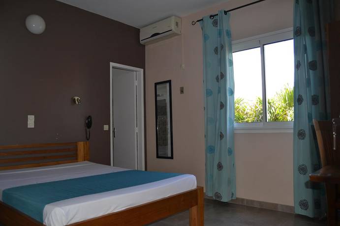 Imagen de la habitación del Hotel H&ocirc;tel Cap Sud. Foto 7