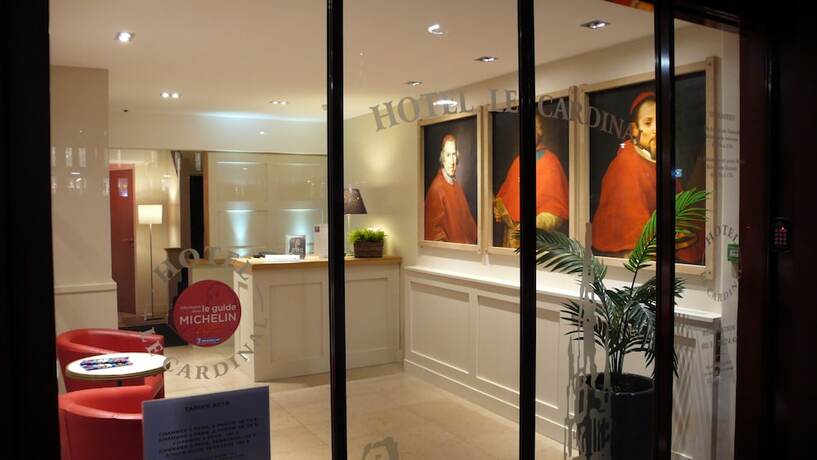 Imagen general del Hotel Hôtel Cardinal. Foto 3