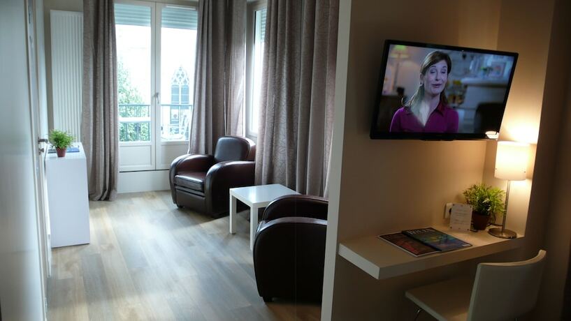 Imagen de la habitación del Hotel Hôtel Cardinal. Foto 18