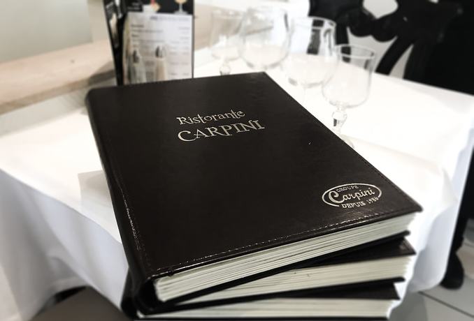 Imagen del bar/restaurante del Hotel Hôtel Carpini. Foto 10