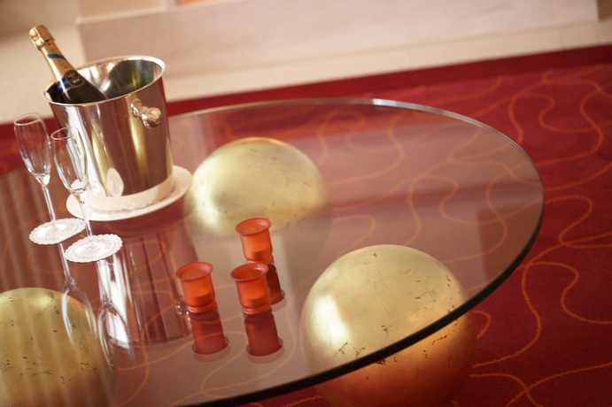 Imagen de la habitación del Hotel H&ocirc;tel Casino 2000 - Adult Guests Only. Foto 12