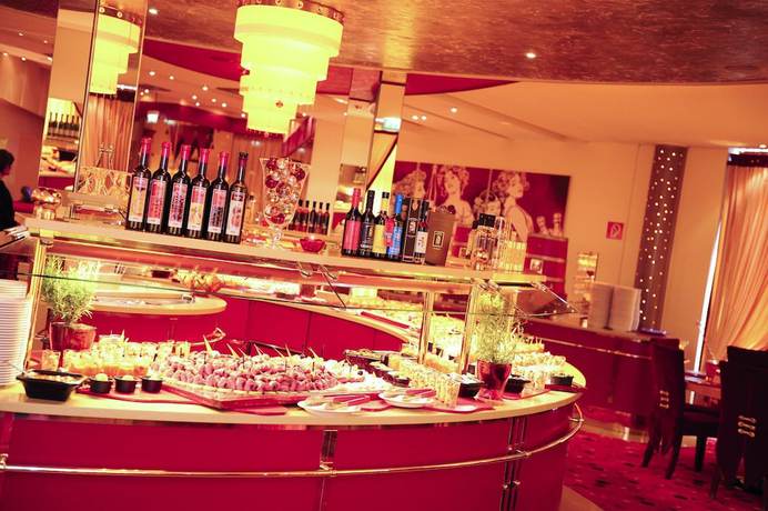 Imagen de la habitación del Hotel H&ocirc;tel Casino 2000 - Adult Guests Only. Foto 15