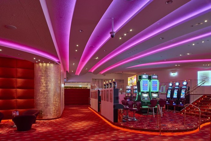 Imagen de los interiores del Hotel H&ocirc;tel Casino 2000 - Adult Guests Only. Foto 20