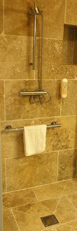 Imagen de la habitación del Hotel Hôtel Castel Luberon. Foto 11