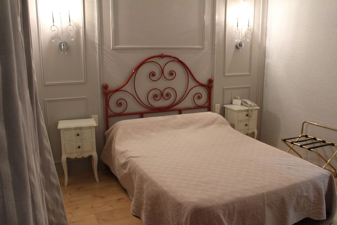 Imagen de la habitación del Hotel H&ocirc;tel Castellu Rossu. Foto 13