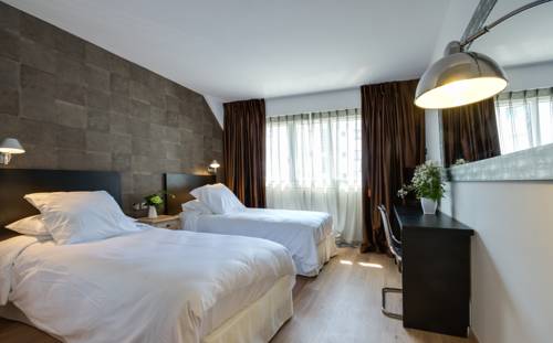 Imagen de la habitación del Hotel H&ocirc;tel Catalpa. Foto 11