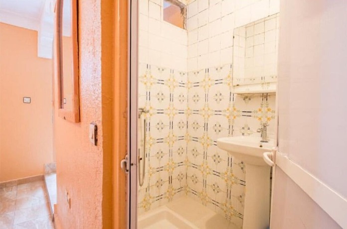 Imagen de la habitación del Hotel H&ocirc;tel Central Palace. Foto 11