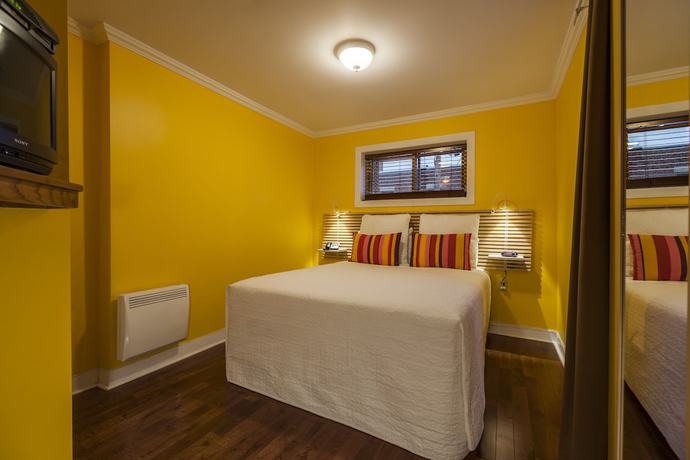 Imagen de la habitación del Hotel H&ocirc;tel Ch&acirc;teau de l\'Argoat. Foto 5