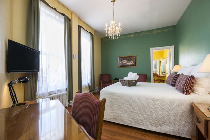 Imagen de la habitación del Hotel H&ocirc;tel Ch&acirc;teau de l\'Argoat. Foto 7