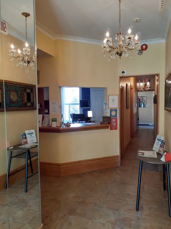 Imagen de los interiores del Hotel H&ocirc;tel Ch&acirc;teau de l\'Argoat. Foto 19