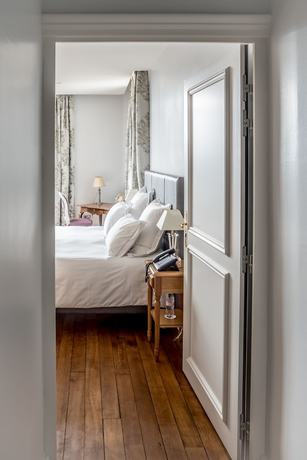 Imagen de la habitación del Hotel H&ocirc;tel Ch&acirc;teau de la Marli&egrave;re. Foto 15