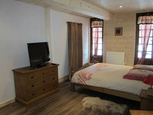 Imagen de la habitación del Hotel H&ocirc;tel Chalet Le Caribou. Foto 6