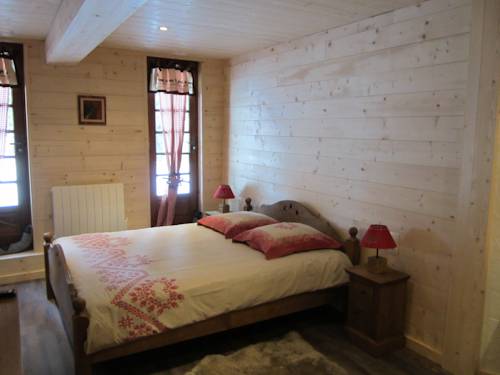 Imagen de la habitación del Hotel H&ocirc;tel Chalet Le Caribou. Foto 14