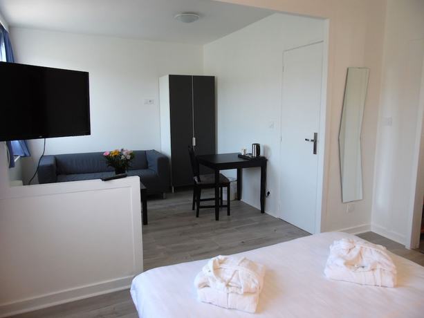 Imagen de la habitación del Hotel H&ocirc;tel Chante Grelet. Foto 2