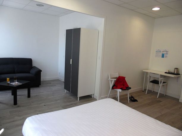 Imagen de la habitación del Hotel H&ocirc;tel Chante Grelet. Foto 6