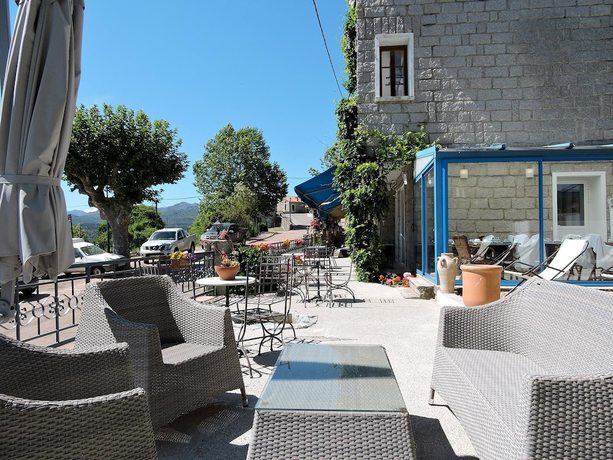 Imagen de los exteriores del Hotel H&ocirc;tel Clair de Lune. Foto 15