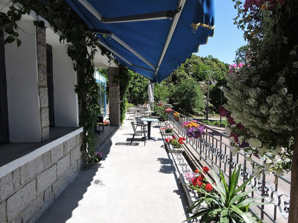 Imagen general del Hotel H&ocirc;tel Clair de Lune. Foto 4