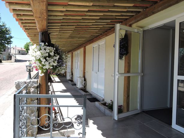 Imagen general del Hotel H&ocirc;tel Clair de Lune. Foto 5