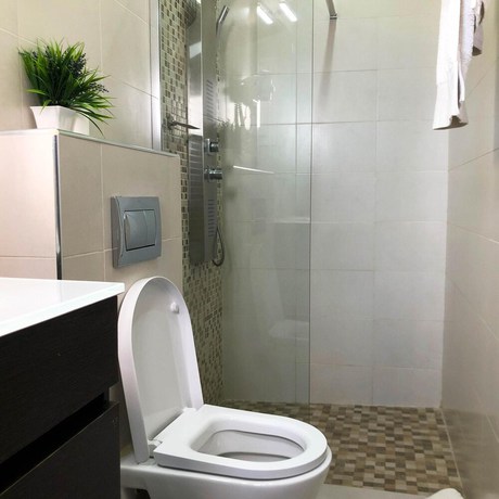 Imagen de la habitación del Hotel H&ocirc;tel Colonia. Foto 4