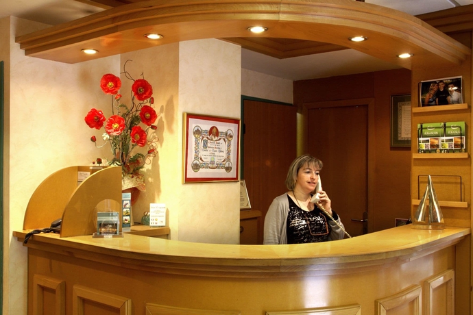 Imagen de los interiores del Hotel H&ocirc;tel Compostelle. Foto 19