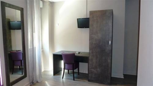 Imagen de la habitación del Hotel H&ocirc;tel Concorde, RODEZ. Foto 16
