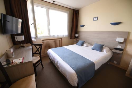 Imagen de la habitación del Hotel Hôtel Continental, VIERZON. Foto 4