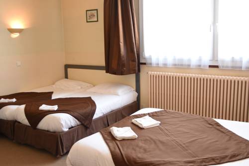 Imagen de la habitación del Hotel Hôtel Continental, VIERZON. Foto 16