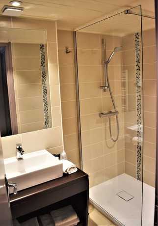 Imagen de la habitación del Hotel Hôtel Corrieu. Foto 5