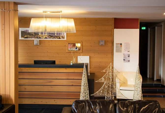 Imagen de los interiores del Hotel Hôtel Corrieu. Foto 20