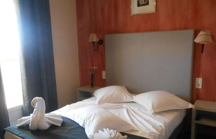 Imagen de la habitación del Hotel H&ocirc;tel Cortie. Foto 14