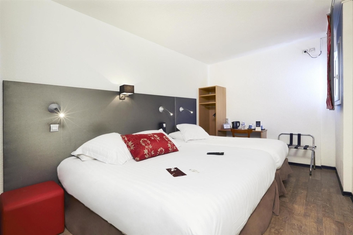 Imagen de la habitación del Hotel H&ocirc;tel Cyano Fr&eacute;jus-Saint Rapha&euml;l. Foto 8