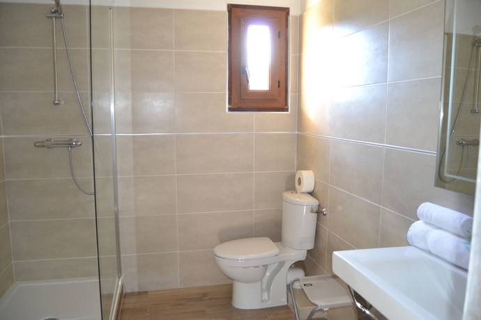 Imagen de la habitación del Hotel Hôtel Cyrnea. Foto 4