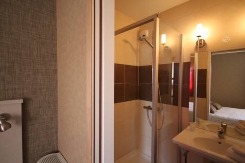 Imagen general del Hotel Hôtel D'arcins. Foto 1