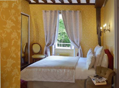 Imagen de la habitación del Hotel H&ocirc;tel D'argouges. Foto 14