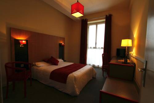 Imagen de la habitación del Hotel Hôtel De France, Castelnaudary. Foto 12