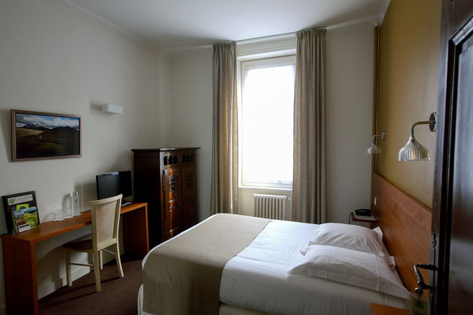 Imagen general del Hotel Hôtel De France, Douarnenez. Foto 1