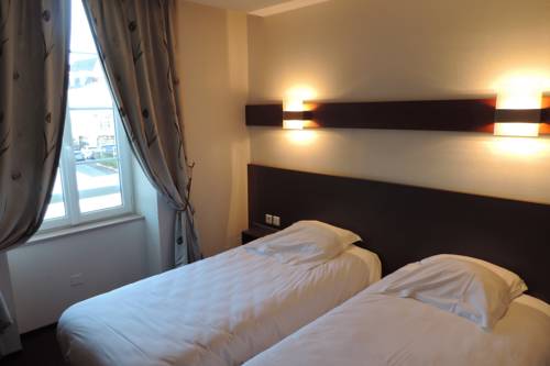 Imagen de la habitación del Hotel H&ocirc;tel De France, Espalion. Foto 8