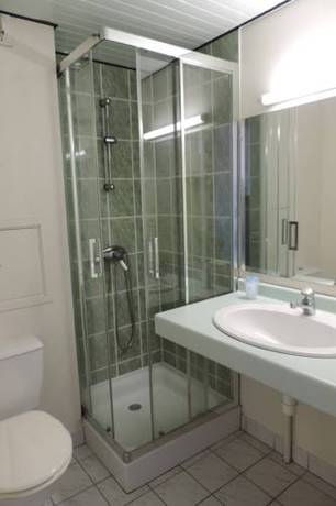Imagen de la habitación del Hotel H&ocirc;tel De France, Espalion. Foto 12
