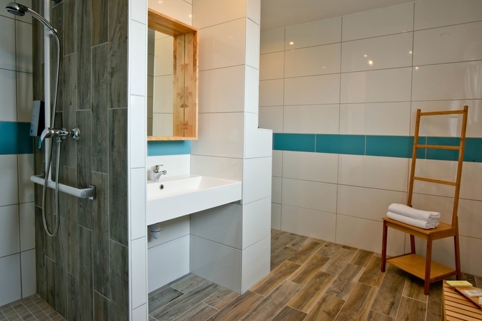 Imagen de la habitación del Hotel Hôtel De France, Mimizan. Foto 10